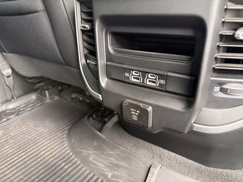 Used 2022 RAM 1500 Big Horn AWD/4WD image 31