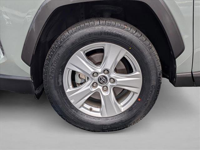 Used 2021 Toyota RAV4 XLE image 10