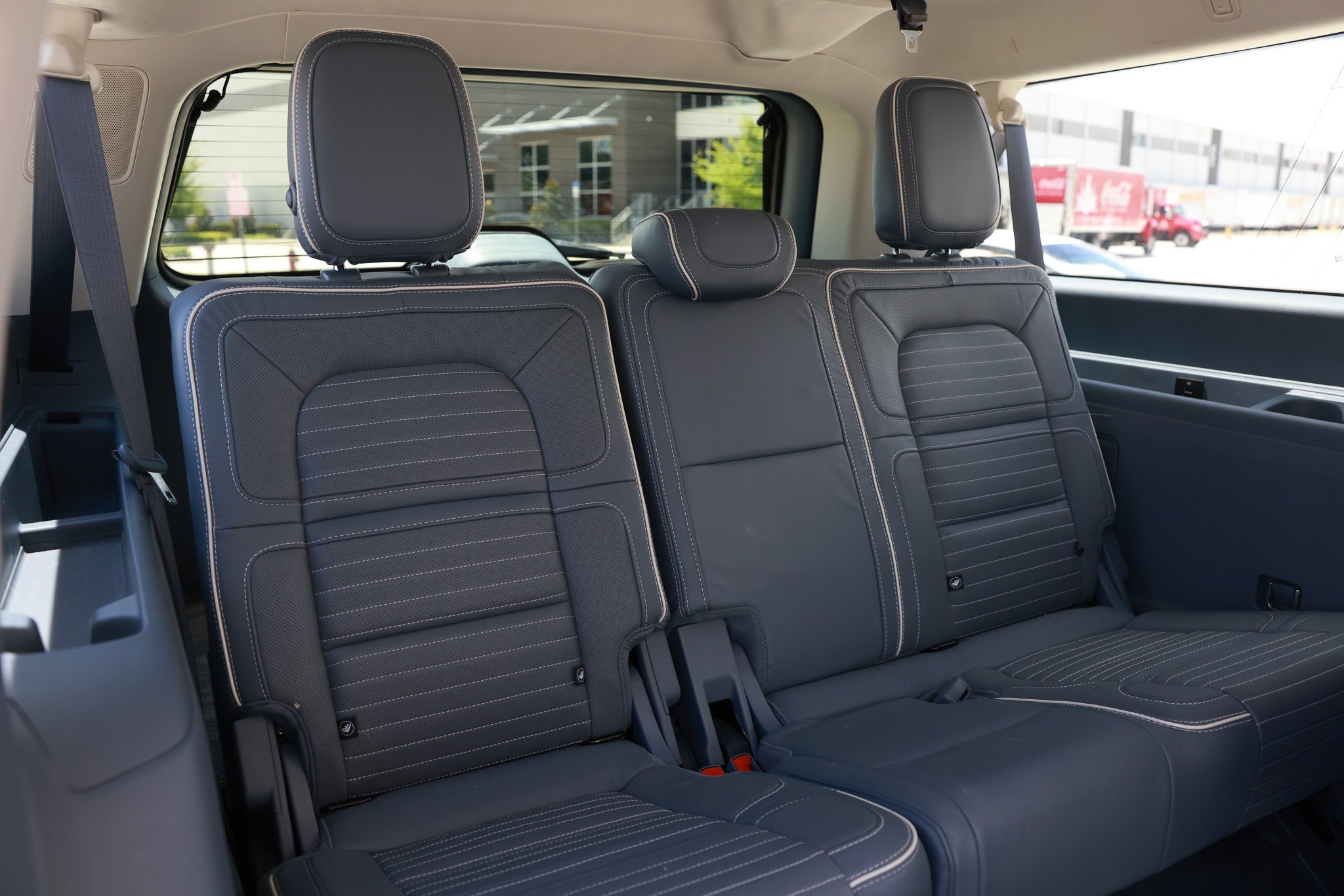 Used 2020 Lincoln Navigator L Black Label w/ Cargo Convenience Package AWD/4WD image 27