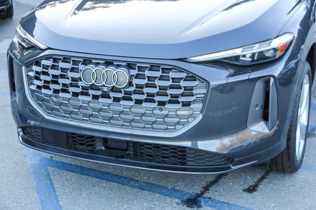 Used 2025 Audi Q5 Premium Plus image 8