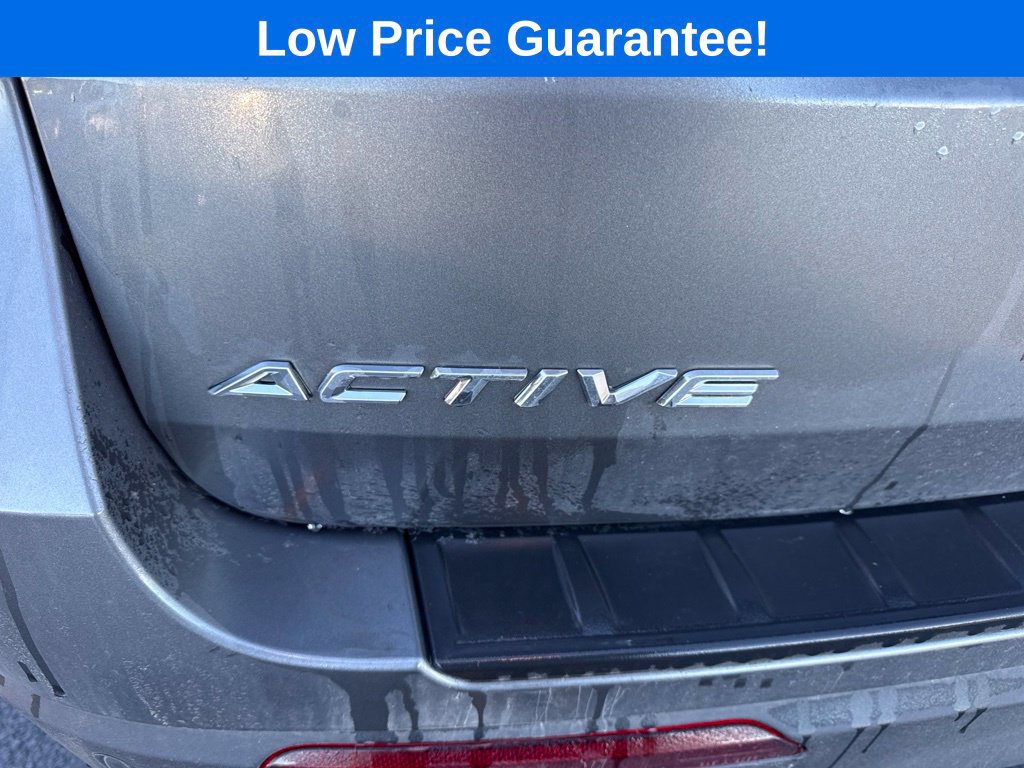 Used 2026 Ford Explorer Active AWD/4WD image 16