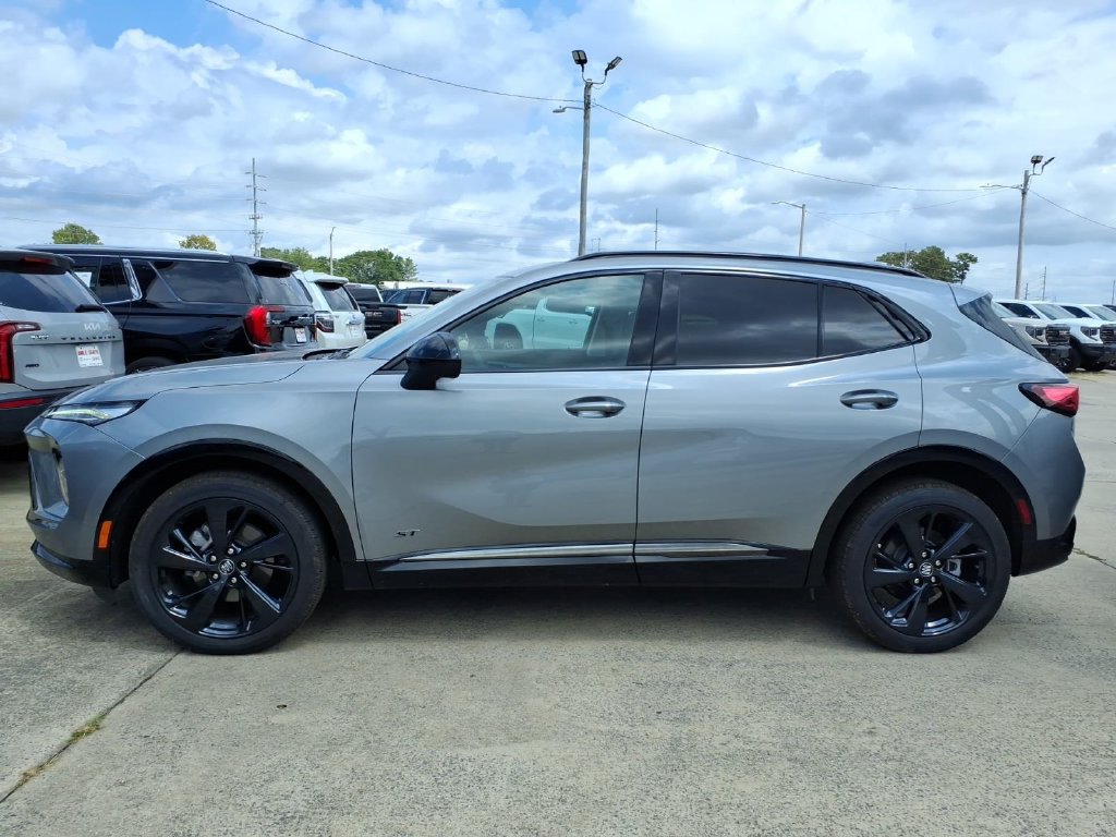 Used 2026 Buick Envision Sport Touring AWD/4WD image 4