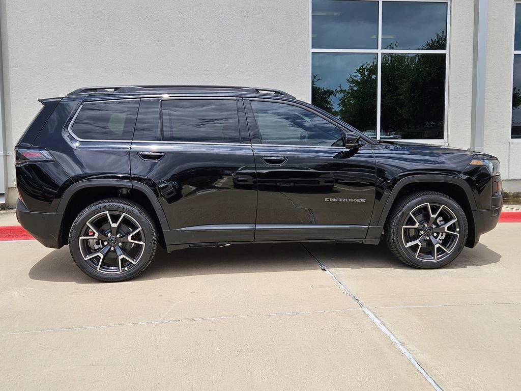 New 2026 Jeep Cherokee Overland w/ Advanced Pro Tech Group AWD/4WD image 2