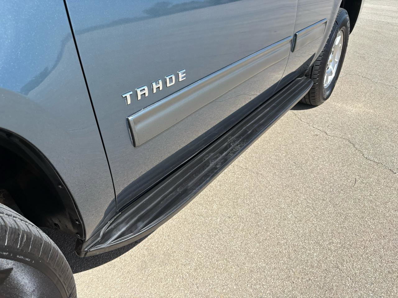 Used 2010 Chevrolet Tahoe LS RWD image 6