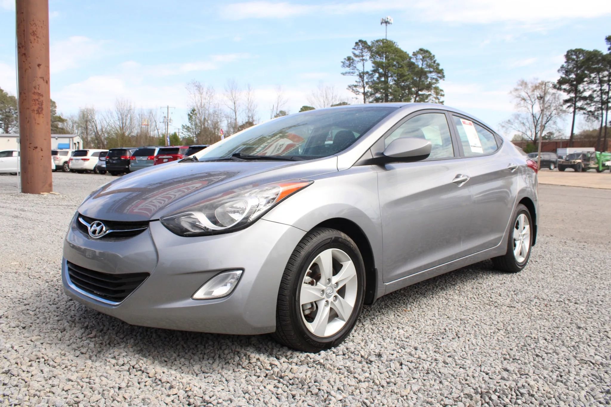 Used 2013 Hyundai Elantra GLS w/ Preferred Pkg FWD image 3