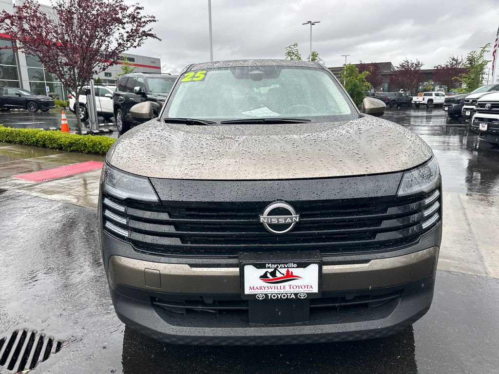 Used 2025 Nissan Kicks SV FWD image 8