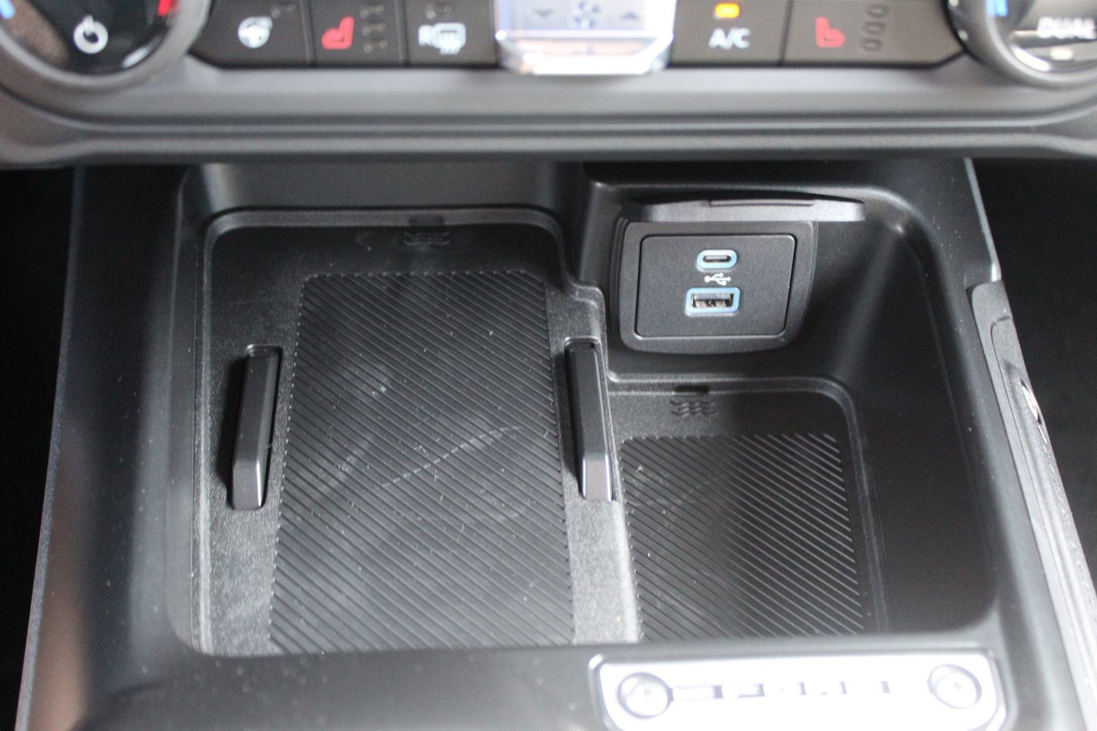 New 2025 Ford Bronco Outer Banks image 31