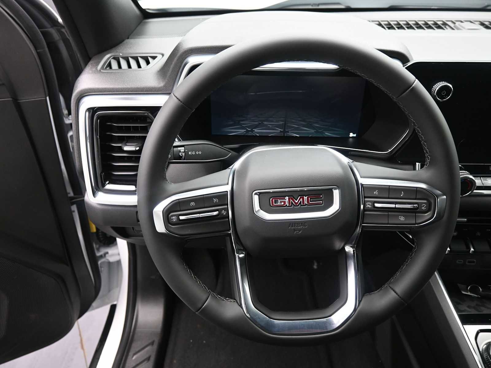 New 2026 GMC Canyon Elevation w/ Convenience Package image 12