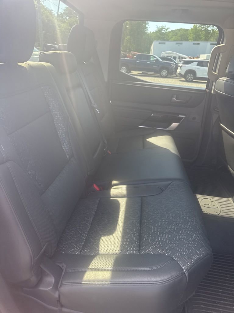Used 2024 Toyota Tundra Limited AWD/4WD image 10