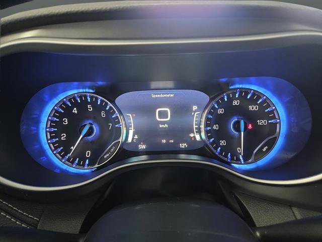 New 2026 Chrysler Pacifica Select FWD image 19