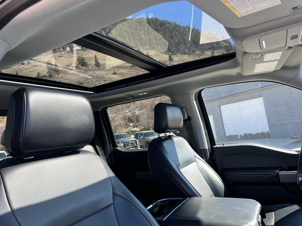 Used 2024 Ford F450 Lariat image 15