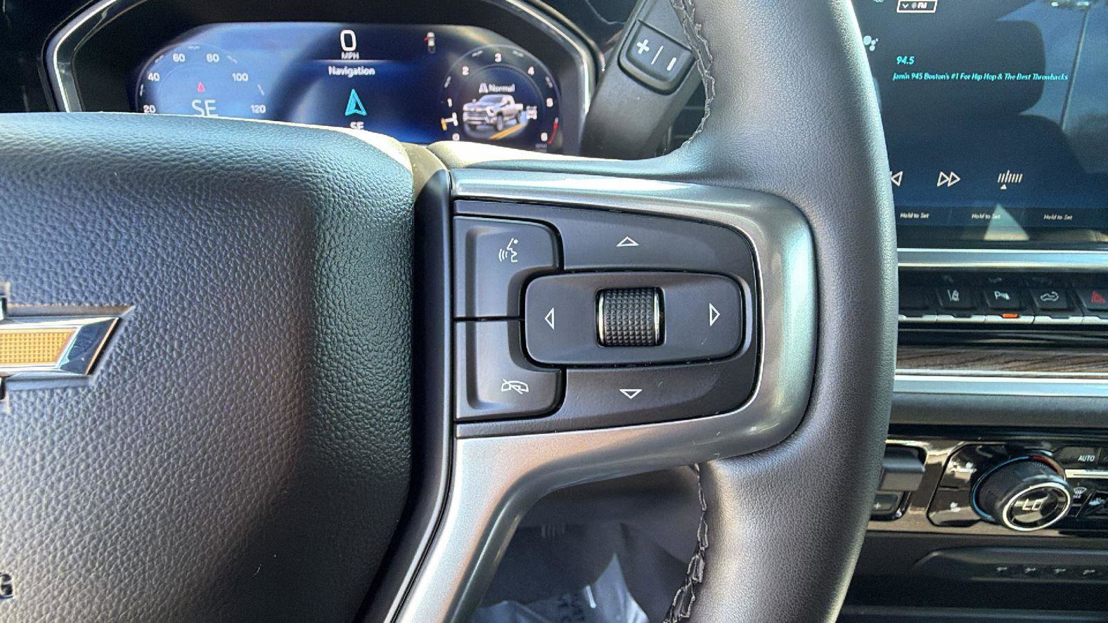 Used 2025 Chevrolet Silverado 2500 LT w/ All Star Edition image 33