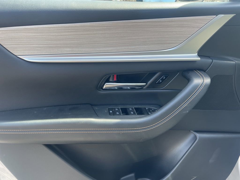 Used 2025 MAZDA CX-90 Plug-In Hybrid w/Premium Sport image 15