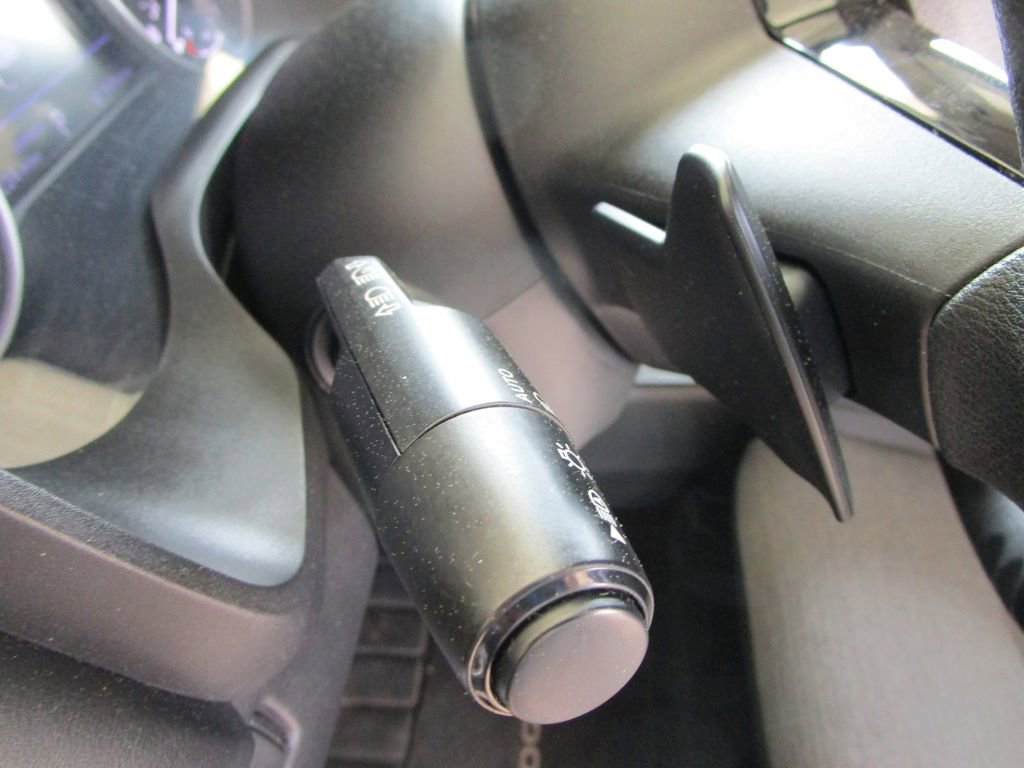 Used 2023 Nissan Rogue SV image 21