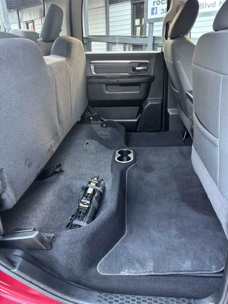 Used 2021 RAM 1500 Classic SLT AWD/4WD image 13