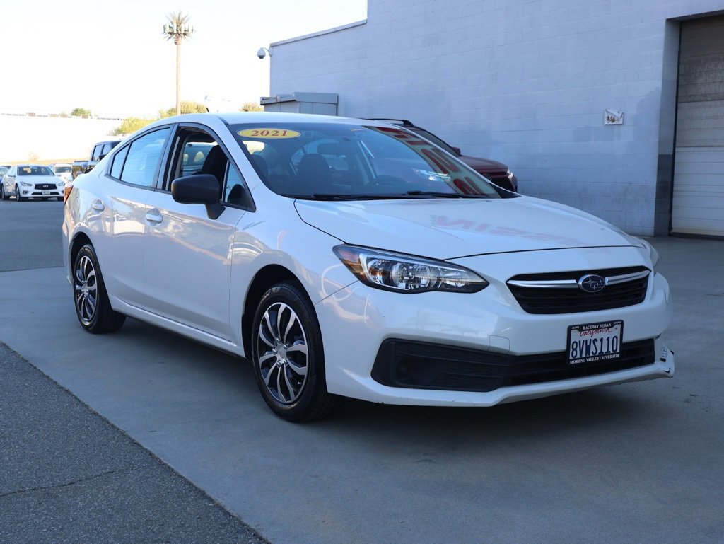 Used 2021 Subaru Impreza 2.0i image 2