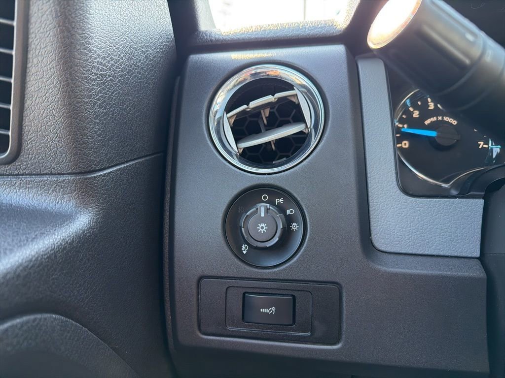 Used 2013 Ford F150 XLT w/ Luxury Equipment Group AWD/4WD image 20