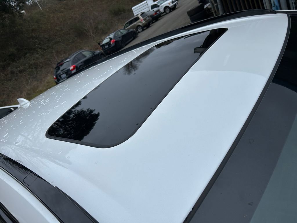 Used 2025 Honda CR-V Sport-L image 28