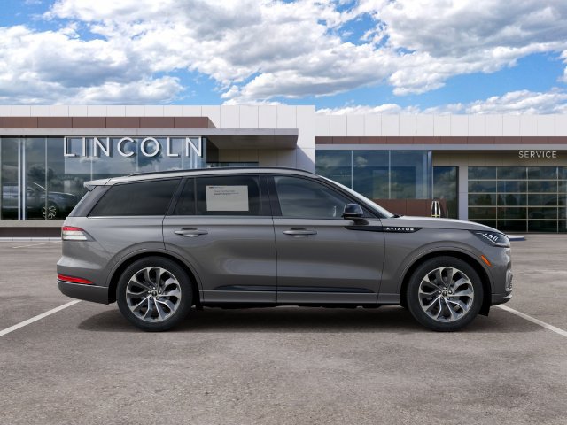 New 2027 Lincoln Aviator AWD w/ Jet Appearance Package image 5