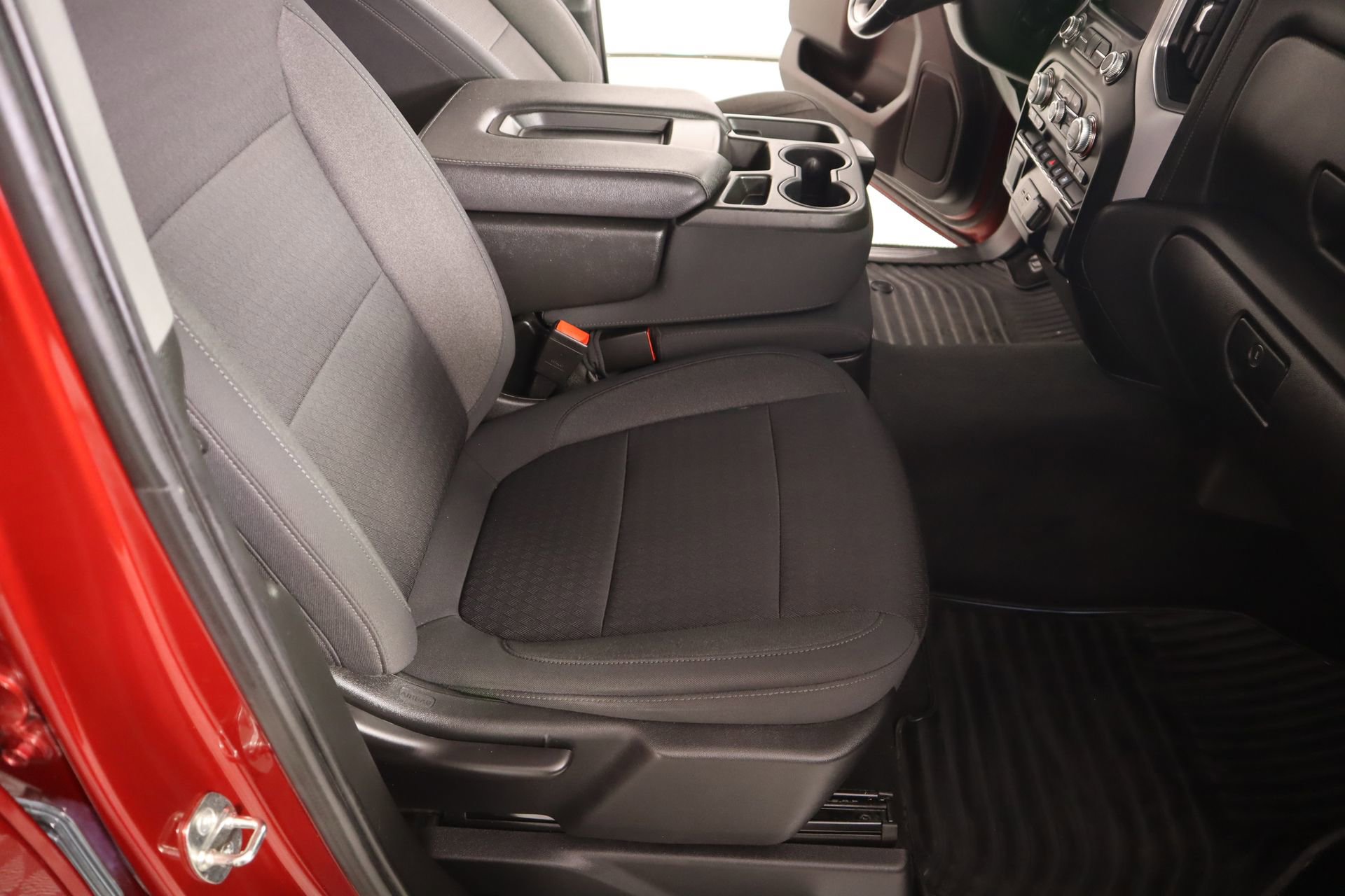 Used 2021 GMC Sierra 1500 Elevation image 13