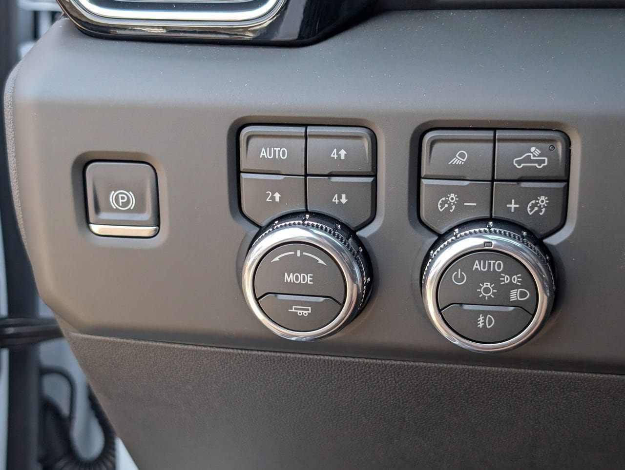 New 2026 GMC Sierra 1500 Denali Ultimate AWD/4WD image 18