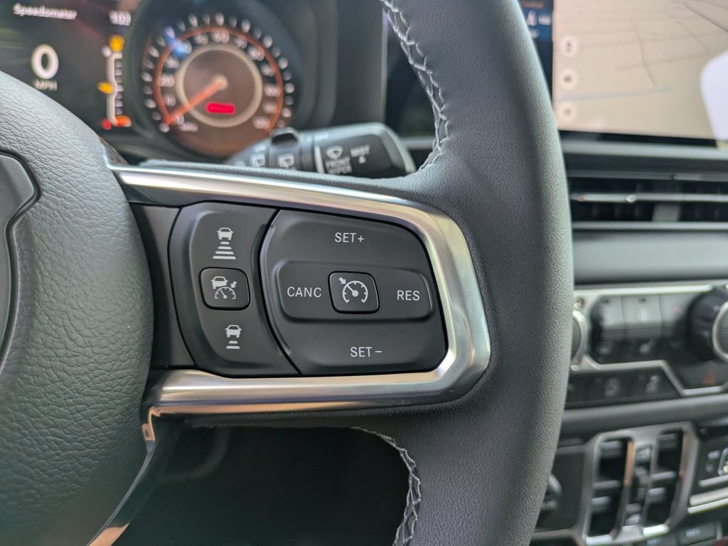 New 2026 Jeep Wrangler Unlimited Sahara AWD/4WD image 28