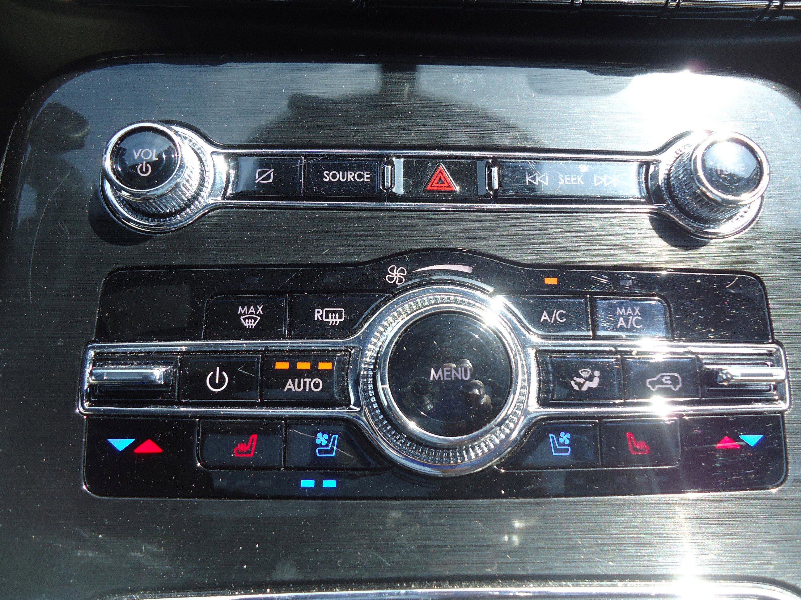 Used 2023 Lincoln Nautilus Reserve w/ Equipment Group 201A image 19