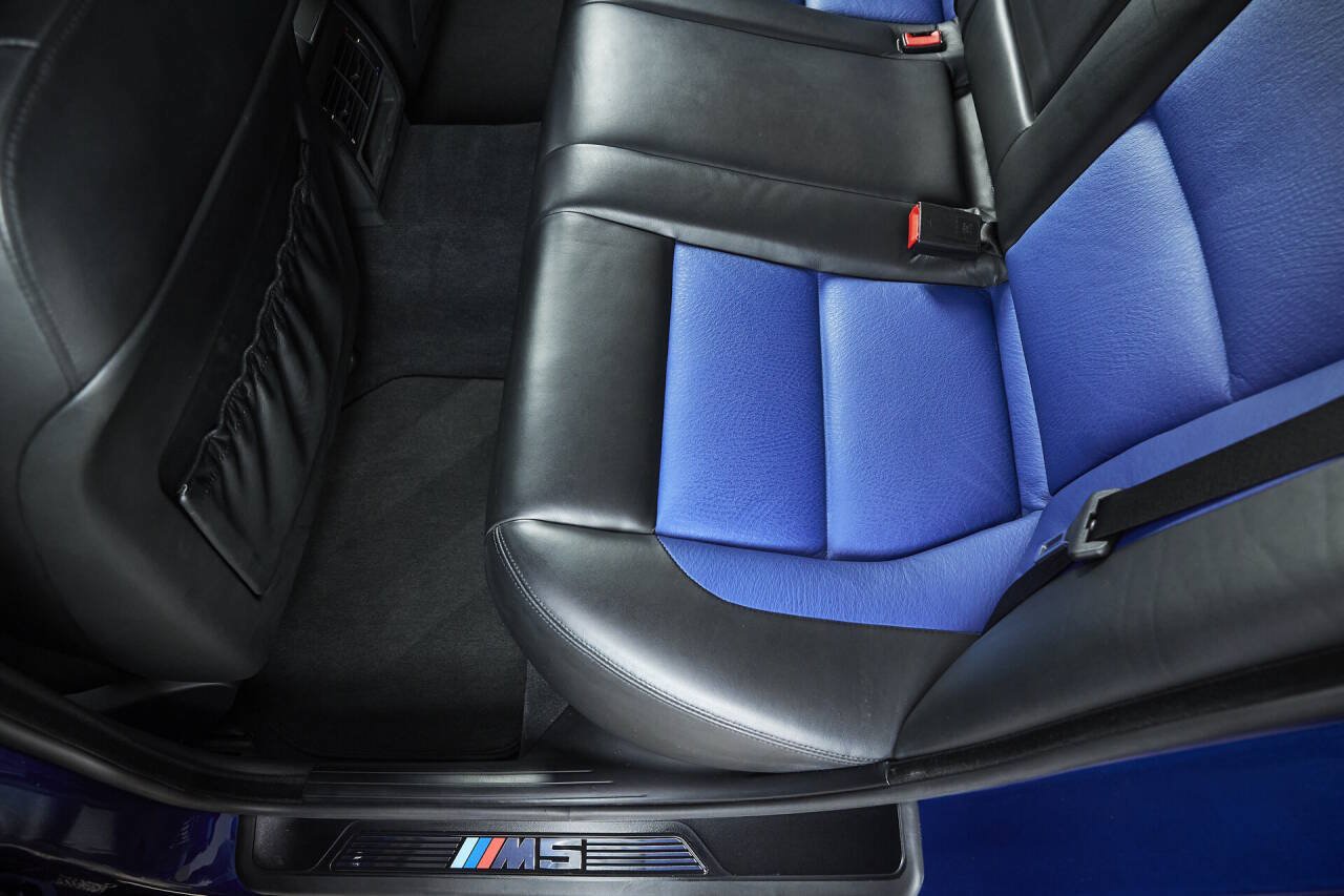 Used 2002 BMW M5 RWD image 67