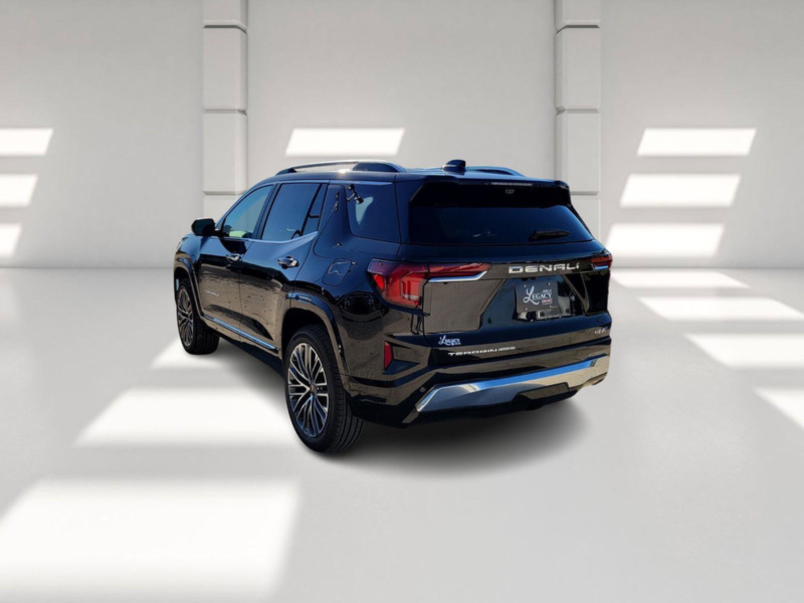 New 2026 GMC Terrain Denali w/ LPO, Floor Liner Package AWD/4WD image 5