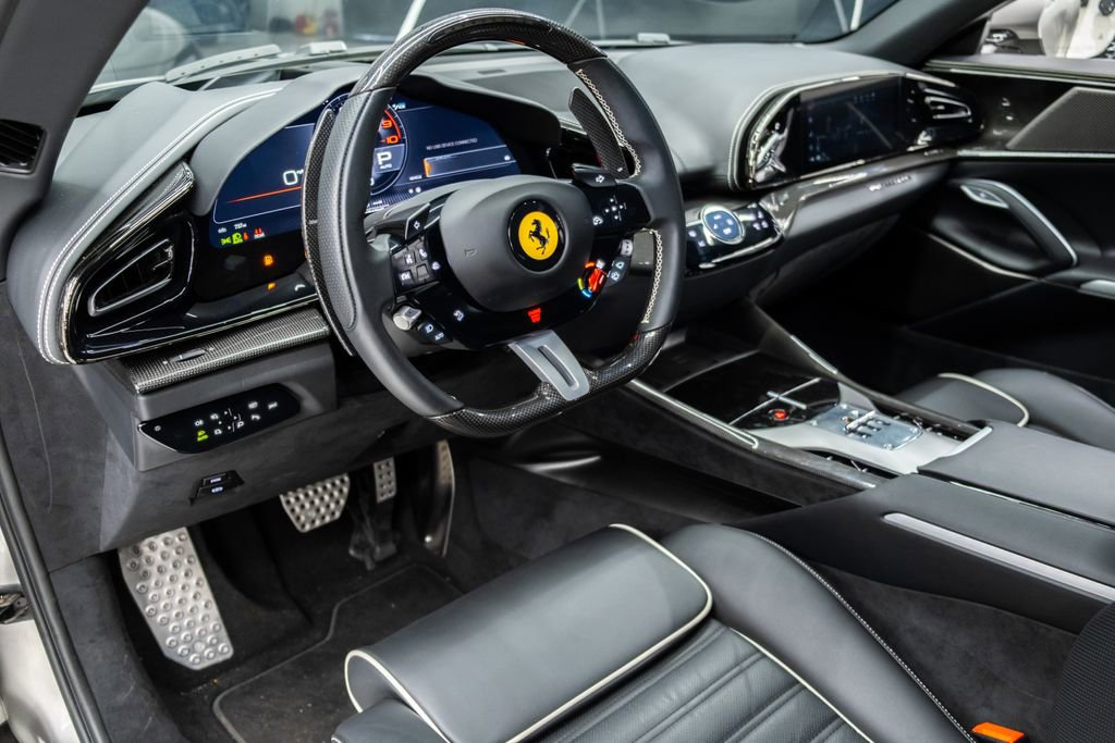 Used 2024 Ferrari Purosangue image 38