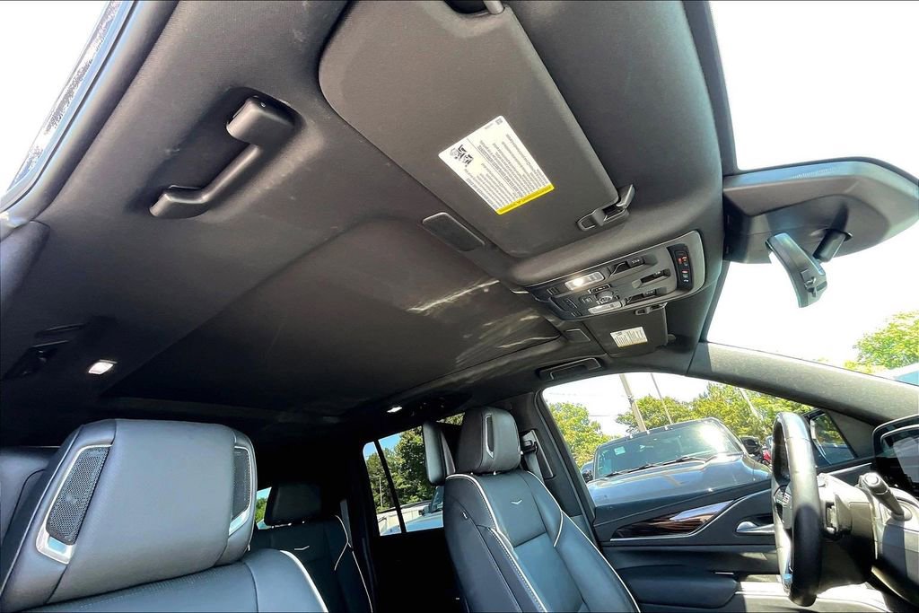 Used 2024 Cadillac Escalade ESV Premium Luxury w/ Performance Package RWD image 28