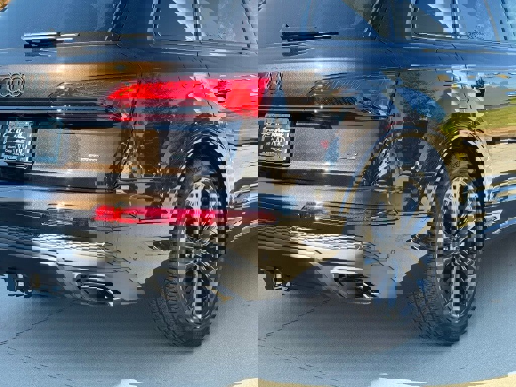 New 2026 Audi Q7 3.0T Premium Plus image 15