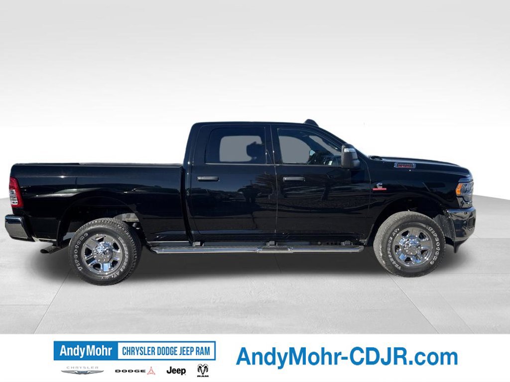 Used 2024 RAM 2500 Tradesman w/ Chrome Appearance Group AWD/4WD image 8