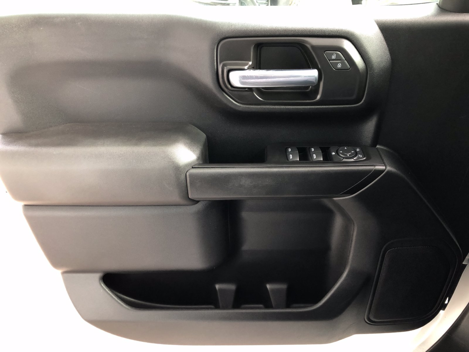 Used 2021 Chevrolet Silverado 1500 Custom w/ Rally Edition AWD/4WD image 33