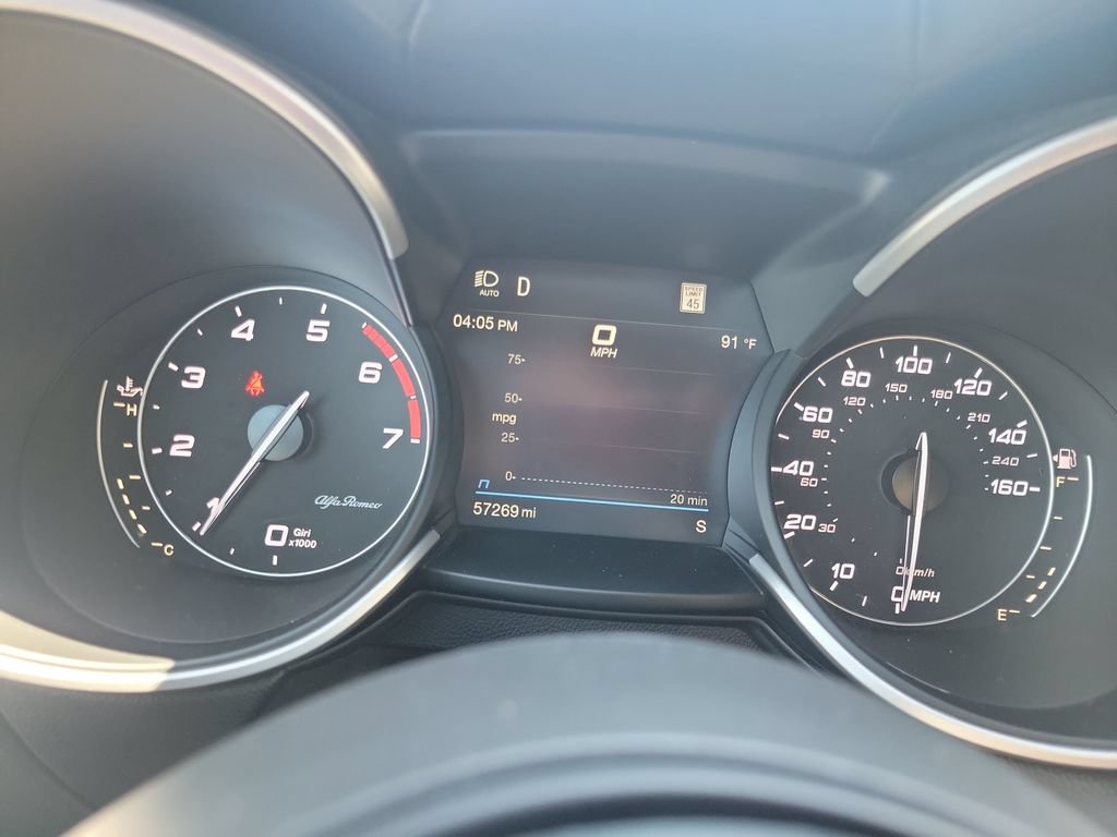 Used 2022 Alfa Romeo Stelvio Veloce AWD/4WD image 37