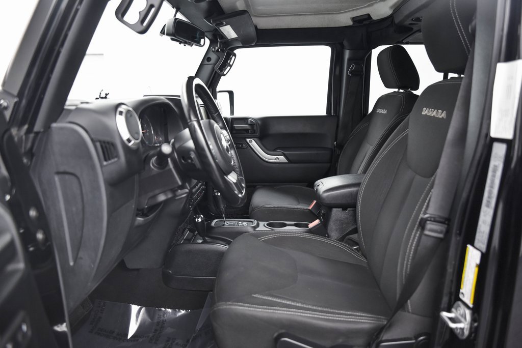 Used 2018 Jeep Wrangler Unlimited Sahara image 10