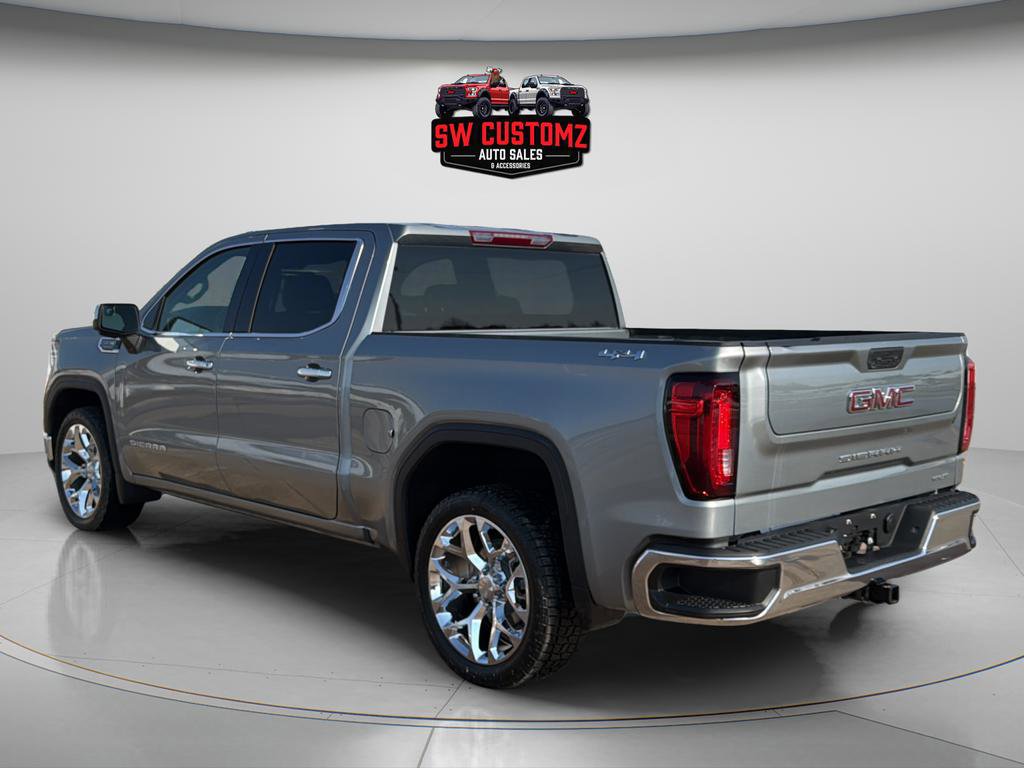 Used 2025 GMC Sierra 1500 SLT image 4