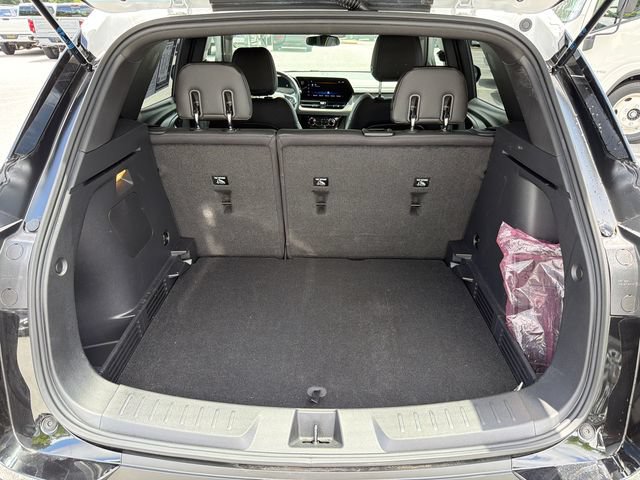 Used 2025 Chevrolet TrailBlazer ACTIV w/ Driver Confidence Package FWD image 18