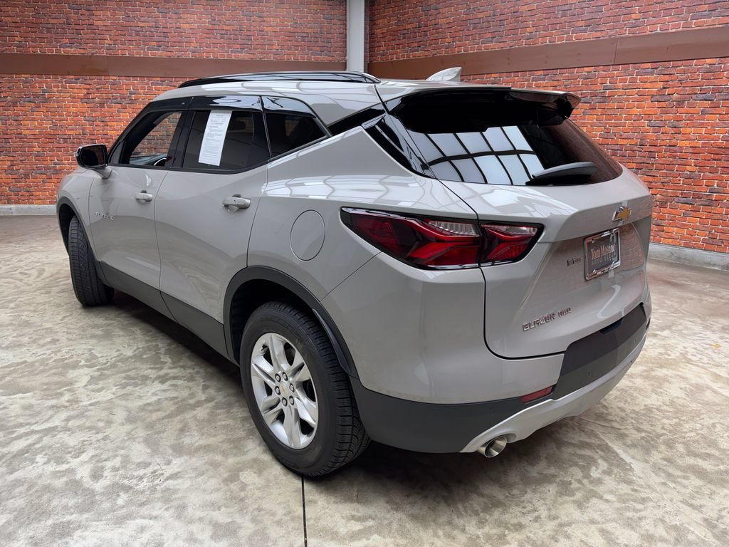 Used 2021 Chevrolet Blazer LT AWD/4WD image 2