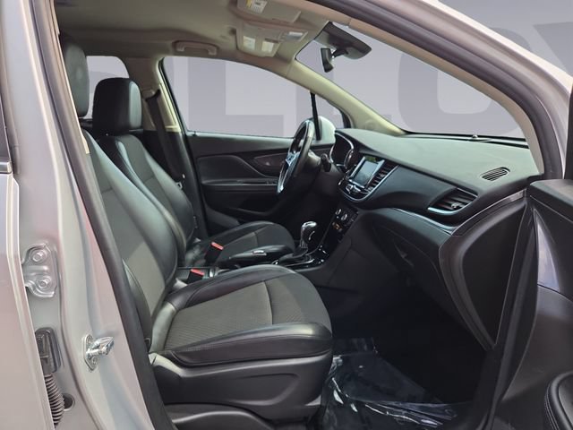 Certified 2022 Buick Encore Preferred w/ Safety Package AWD/4WD image 17
