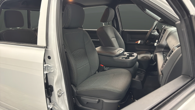 Used 2025 RAM 2500 Tradesman AWD/4WD image 25