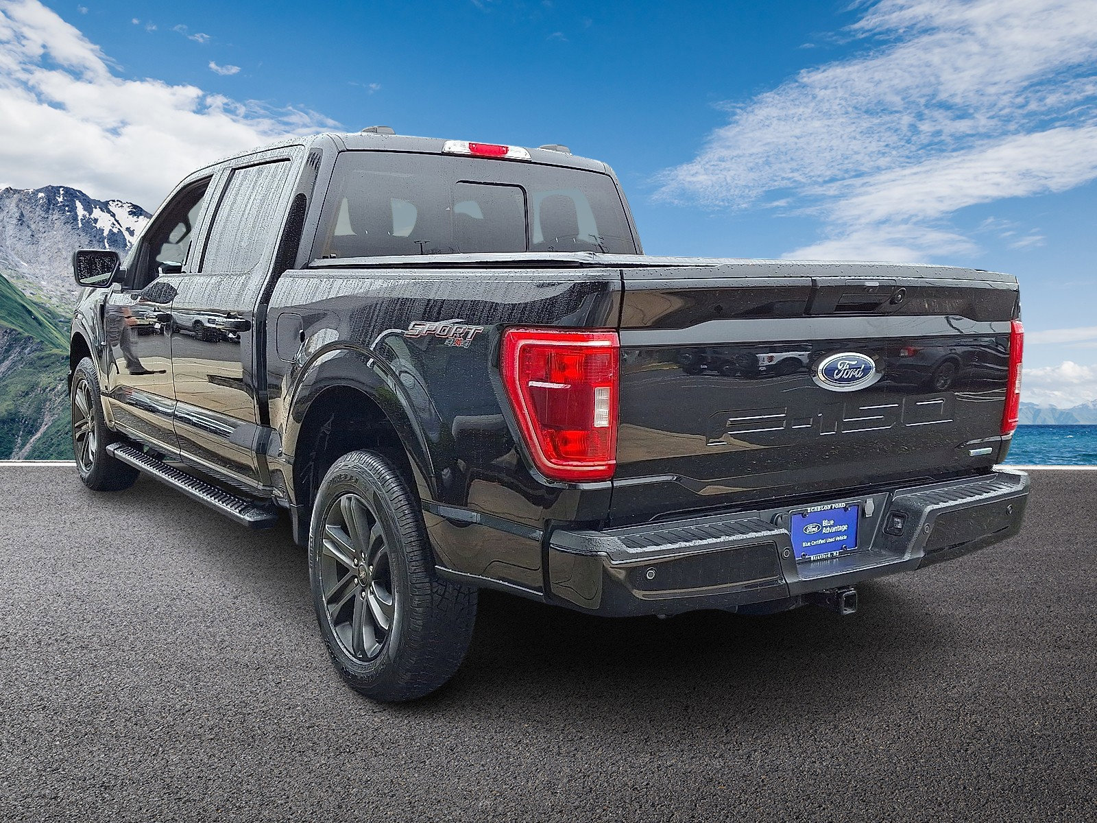 Certified 2023 Ford F150 XLT w/ Equipment Group 302A High image 4