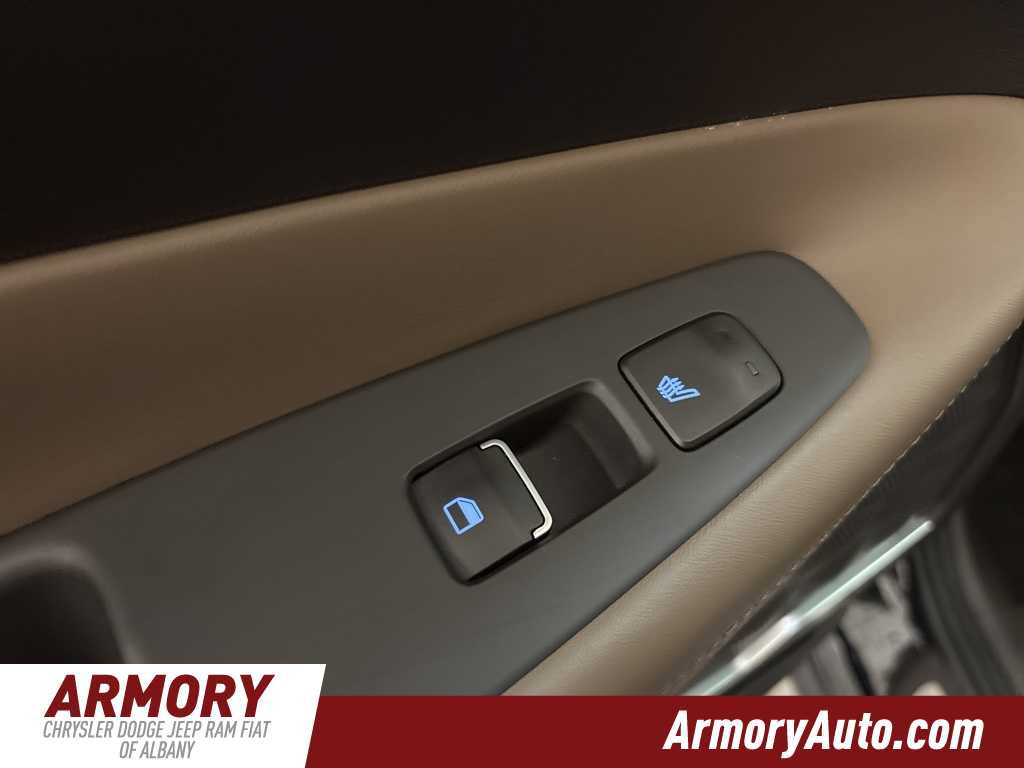 Used 2023 Hyundai Santa Fe Limited image 26