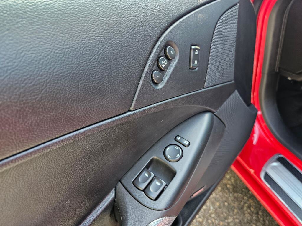 Used 2007 Chevrolet Corvette Convertible w/ Preferred Equipment Group RWD image 24