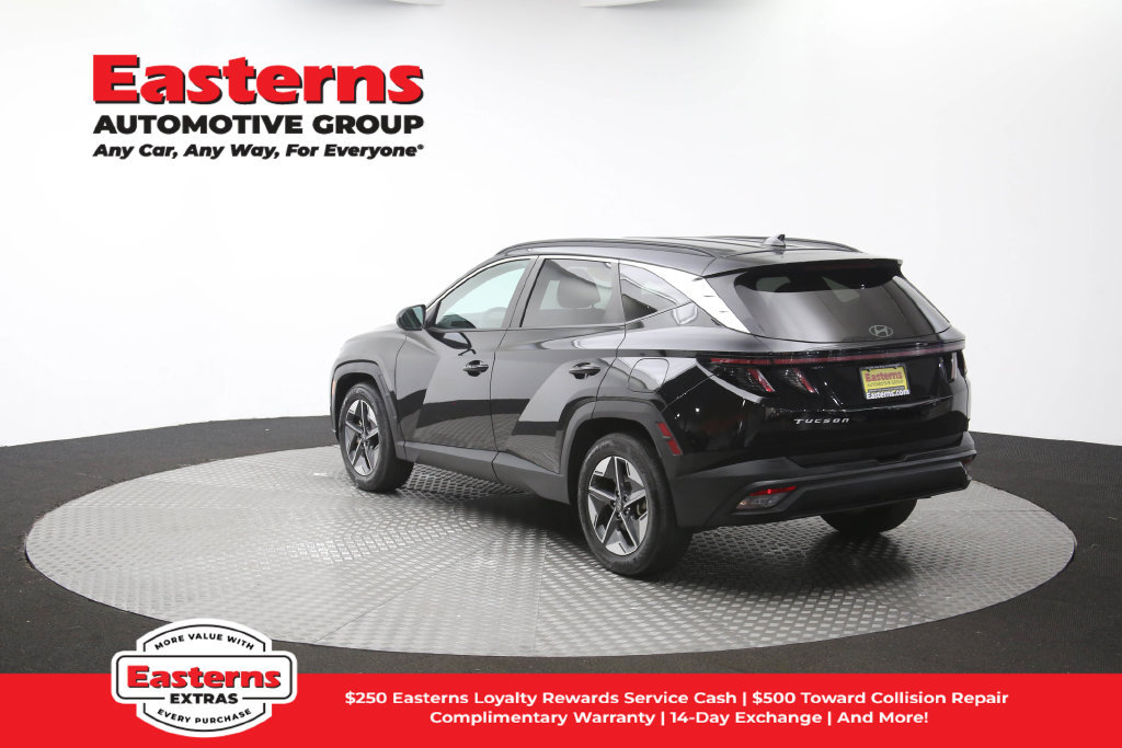 Used 2025 Hyundai Tucson SEL FWD image 64
