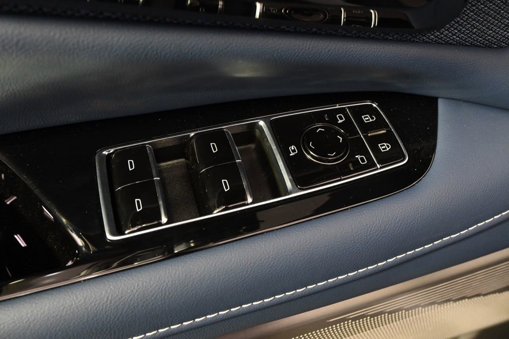 New 2026 Cadillac Optiq Luxury 2 AWD/4WD image 23