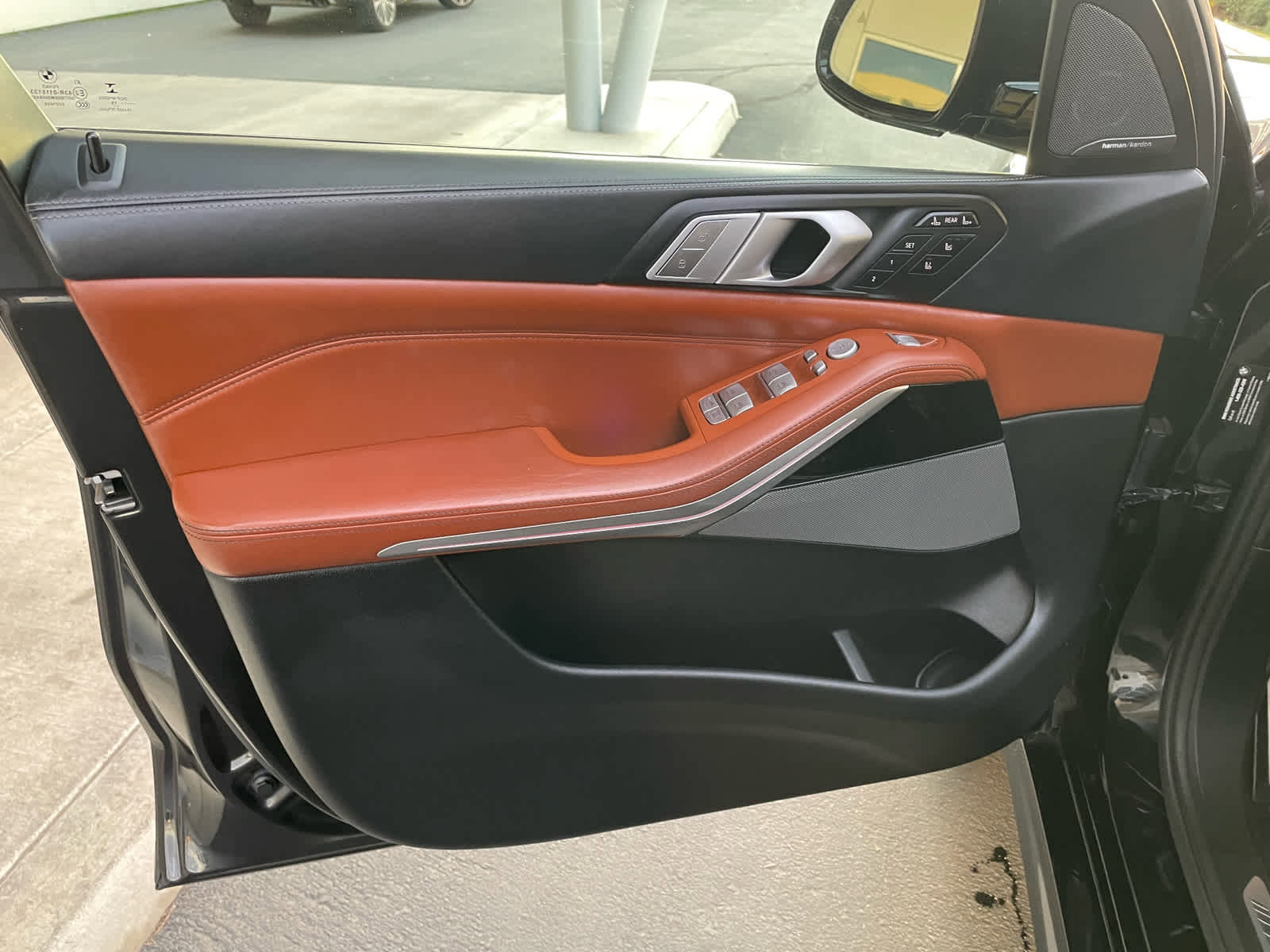 Used 2019 BMW X7 xDrive40i w/ Premium Package image 16