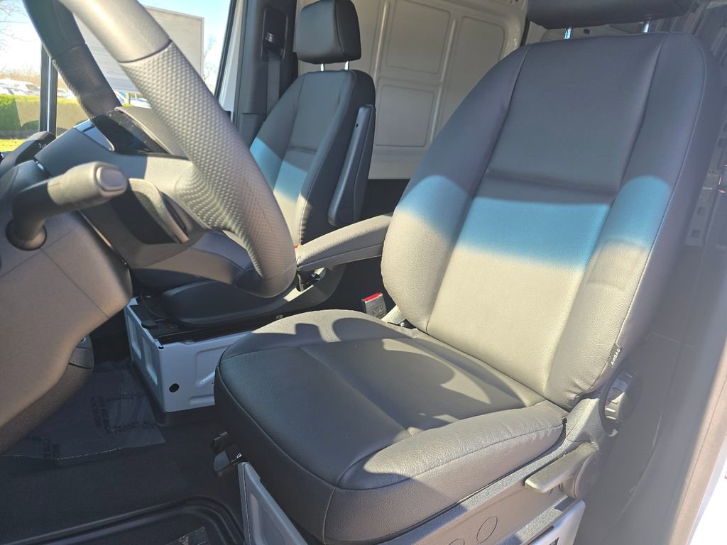 New 2026 Mercedes-Benz Sprinter 4500 image 18