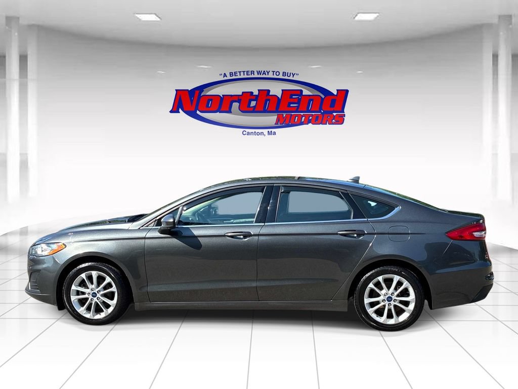 Used 2020 Ford Fusion SE FWD image 5