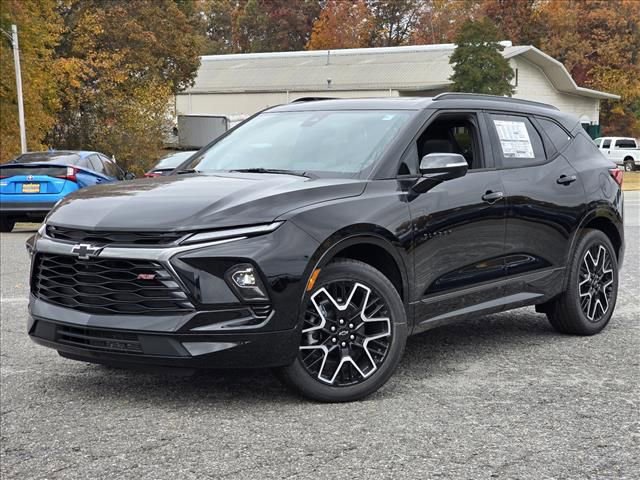 New 2025 Chevrolet Blazer RS w/ Driver Confidence II Package image 2
